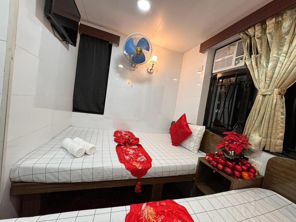 Traveller'S Hostel Хонконг Екстериор снимка