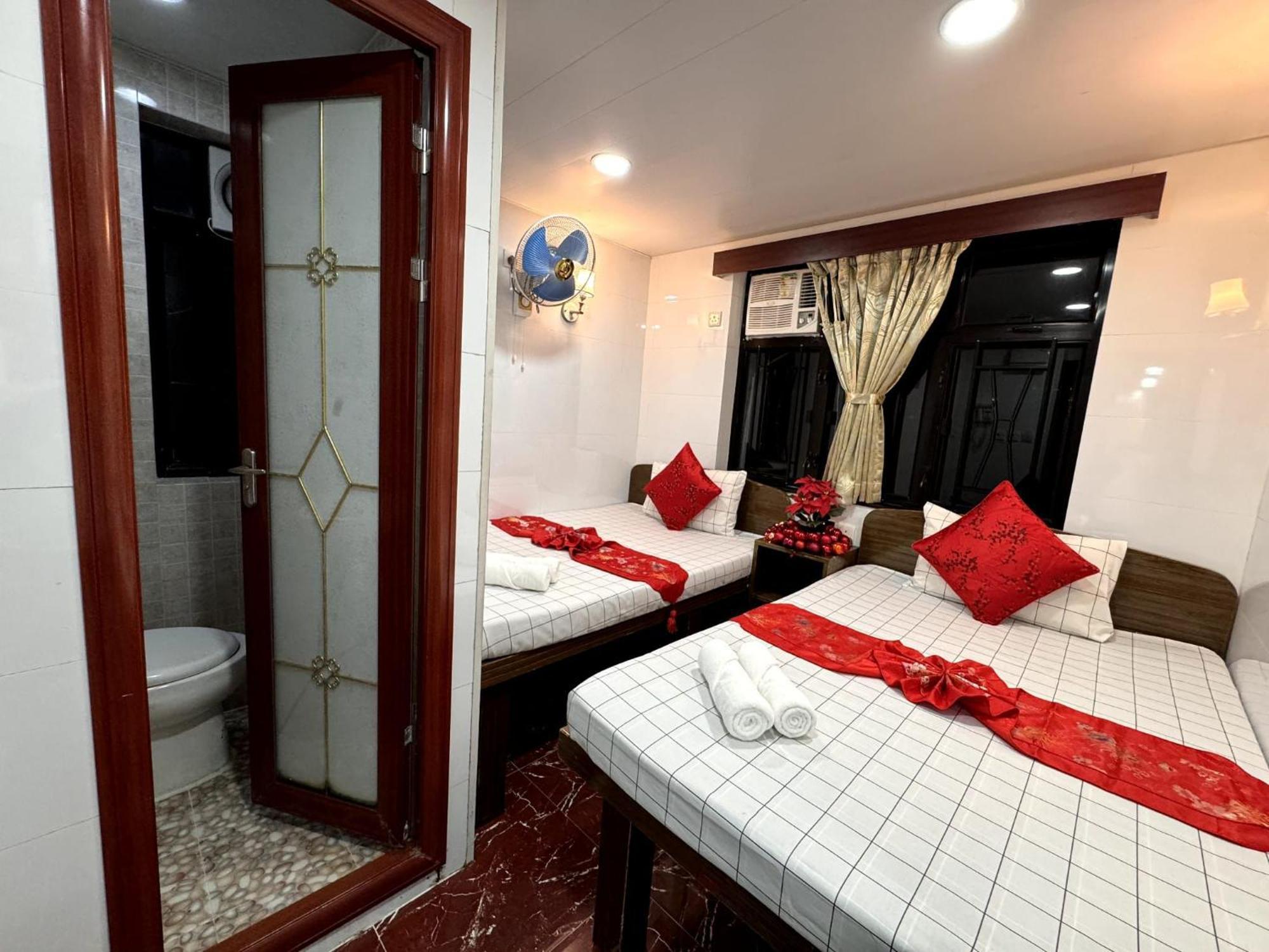 Traveller'S Hostel Хонконг Екстериор снимка