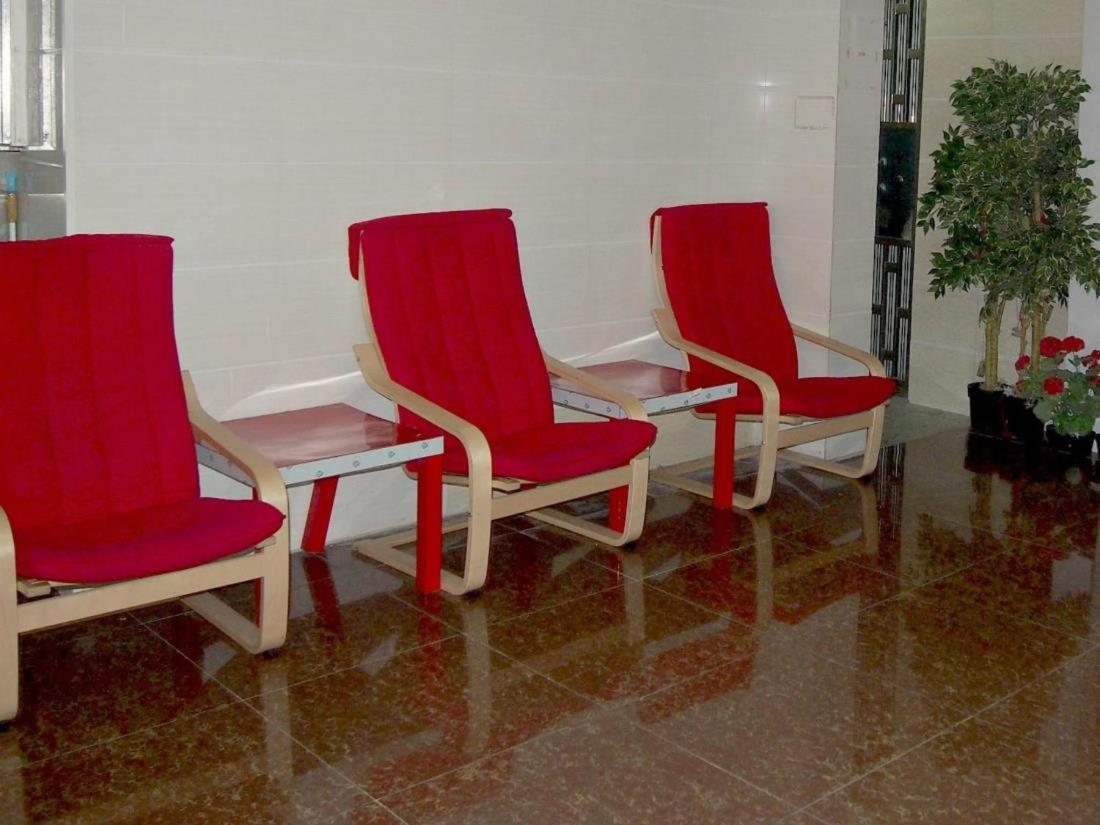 Traveller'S Hostel Хонконг Екстериор снимка